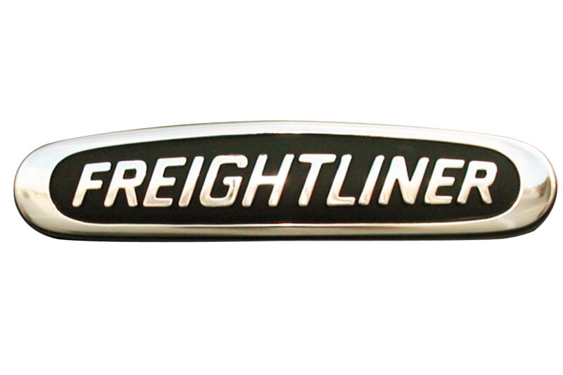 Freightliner_Grill_Emblem_22_57546_000__72505.1447260664.1280.1280.jpg