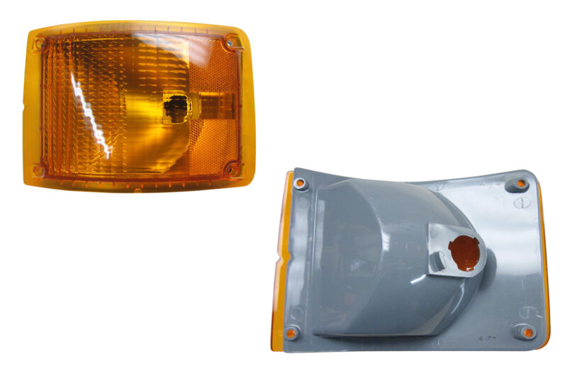 International-4900-TURN-SIGNAL-Left-Side-1661761C93.jpg