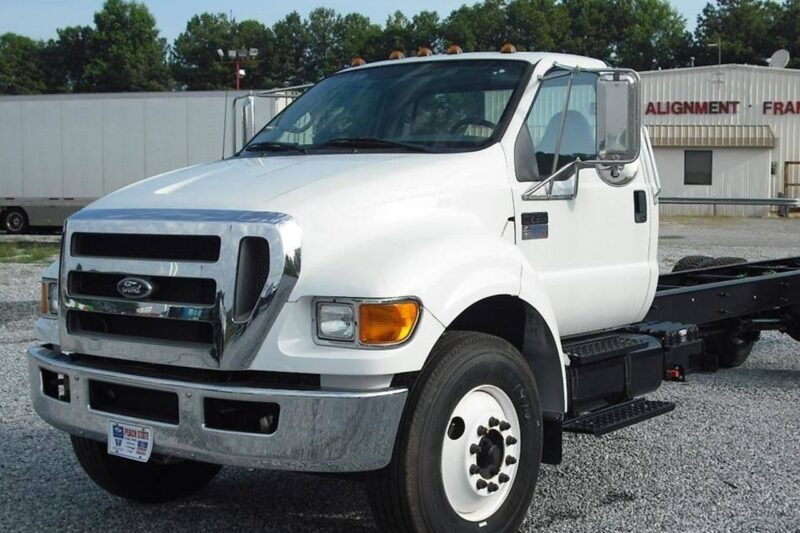 2010 to 2015 Ford F650, F750, F850 hood (F & B series) - JP