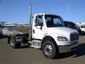 freightliner_m2_WITH_VALANCE_BEZELS__77989.1381257123.1280.1280.jpg