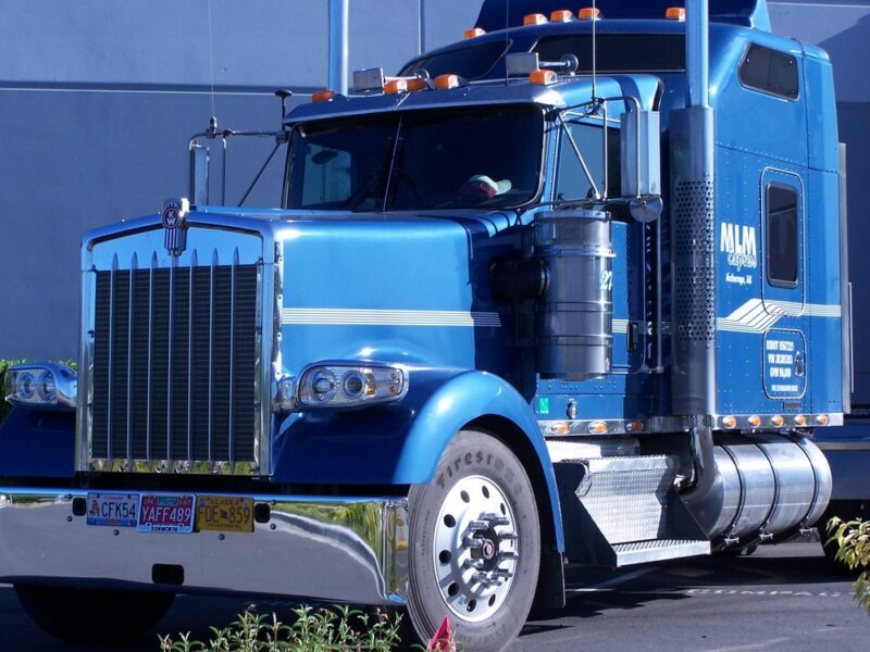 Kenworth W900L Aero Custom Hood - Truck-Rodz - Jones Performance