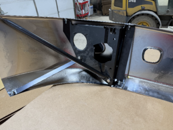 170-BPB02CF PETERBILT 579 BUMPER