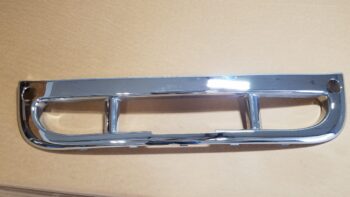 Cascadia P3 plastic chrome bumper insert