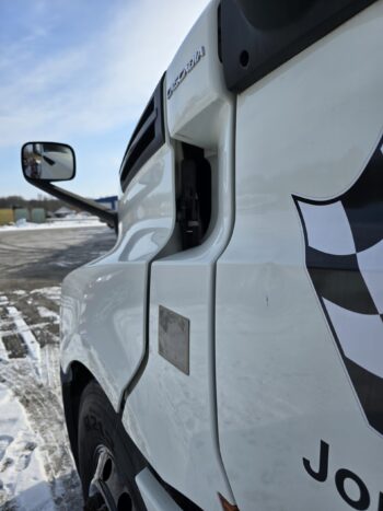 JP-FL33 FREIGHTLINER CASCADIA P4 TRUCK HOOD AFTERMARKET